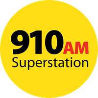 910 AM Superstation logo